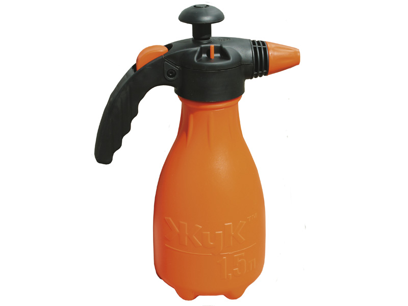 Опрыскиватель Жук 1,5л